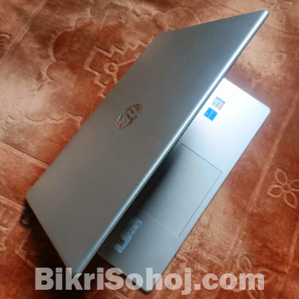 16GB RAM | 512GB SSD | HP Laptop | 12th Gen i5 | 1 Year Used